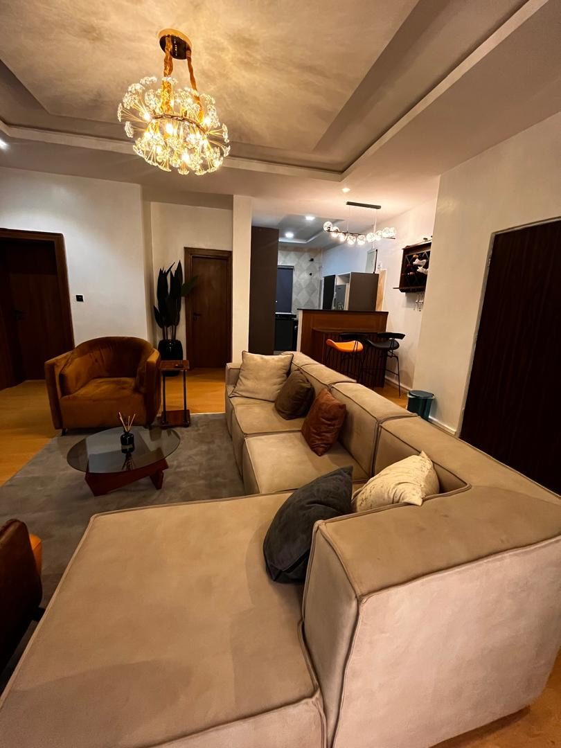 2 BEDROOM APARTMENT