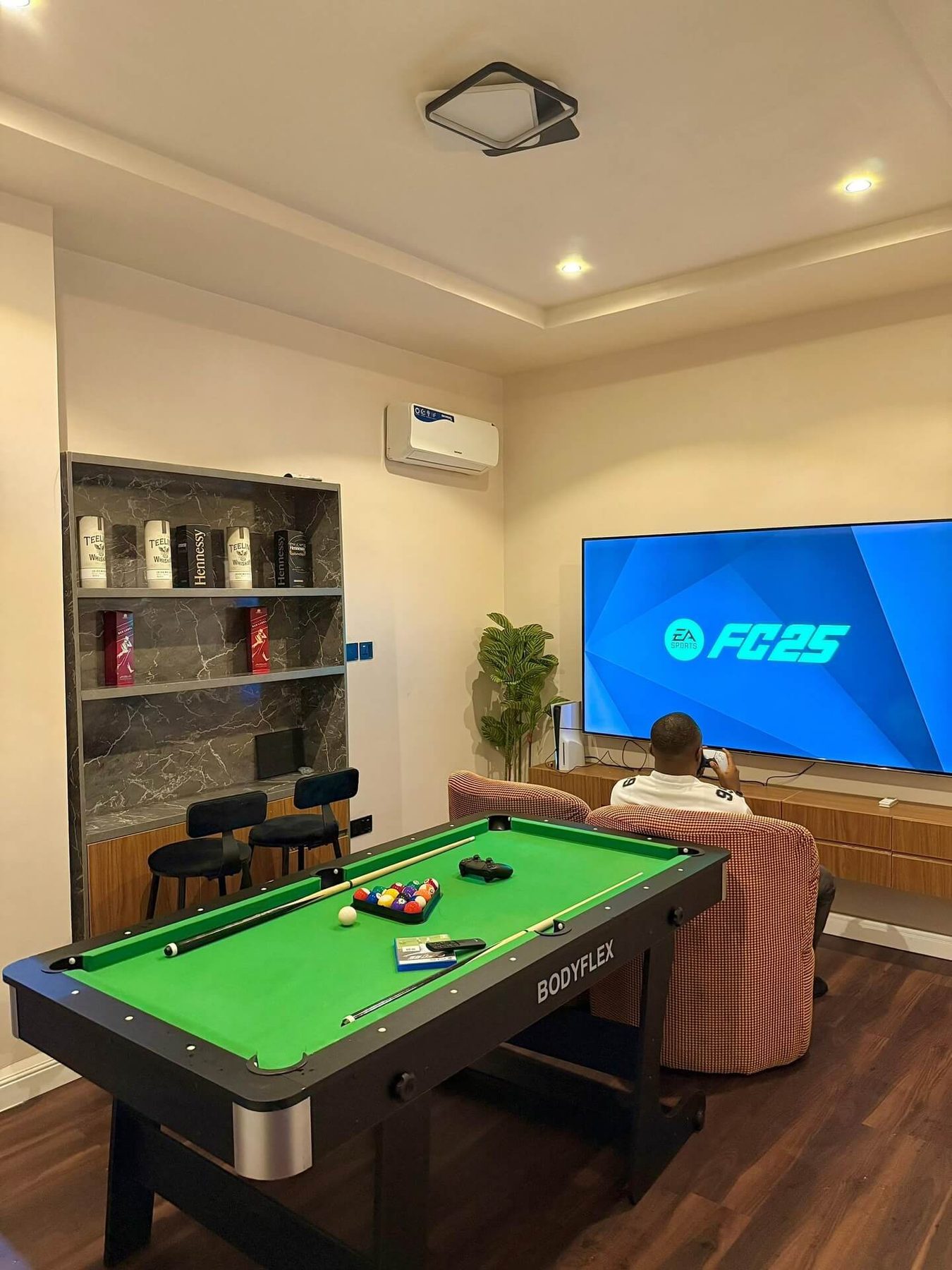Luxury Terrace Serviced Apartment